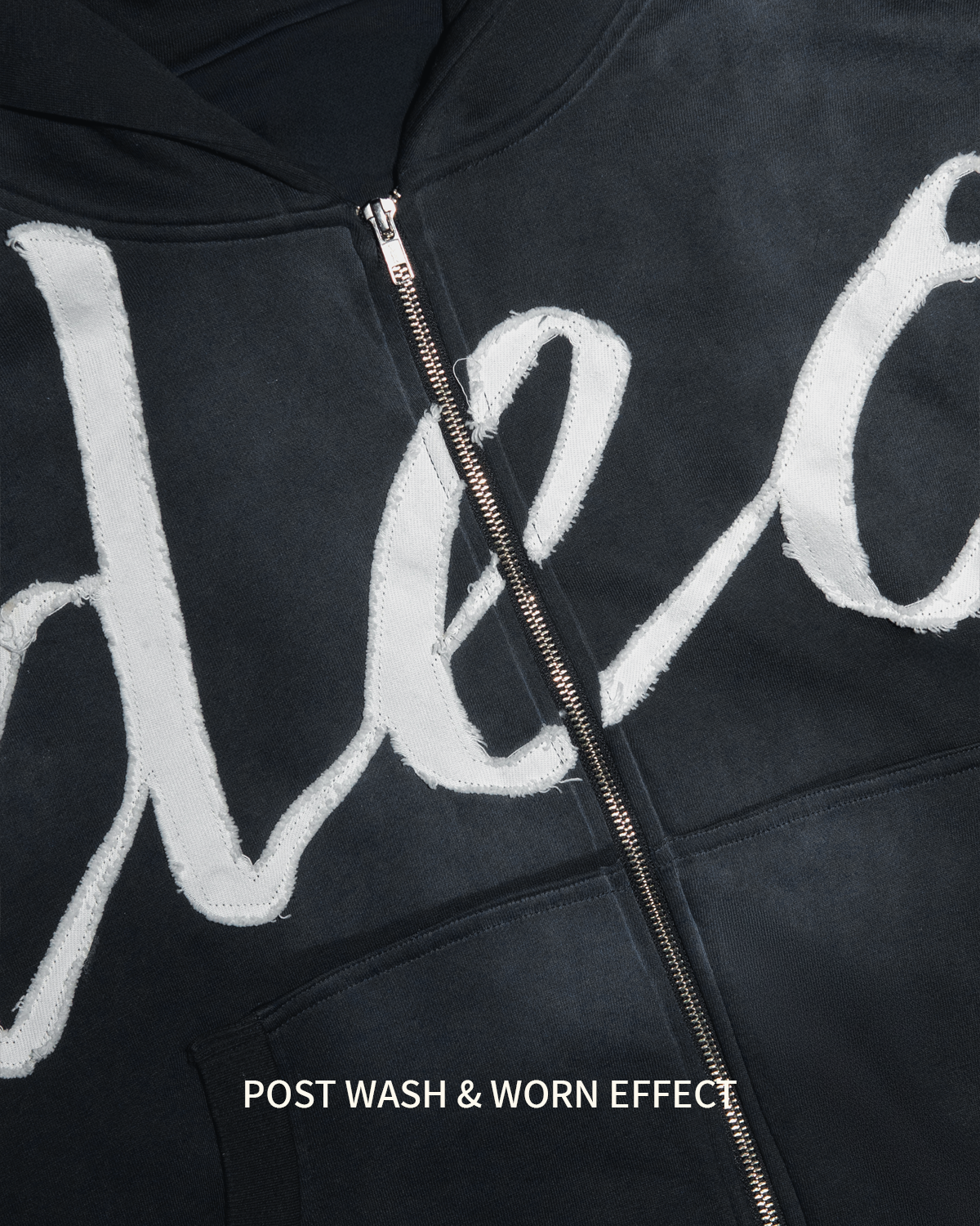 DEO DISTRESSED JOGGERS