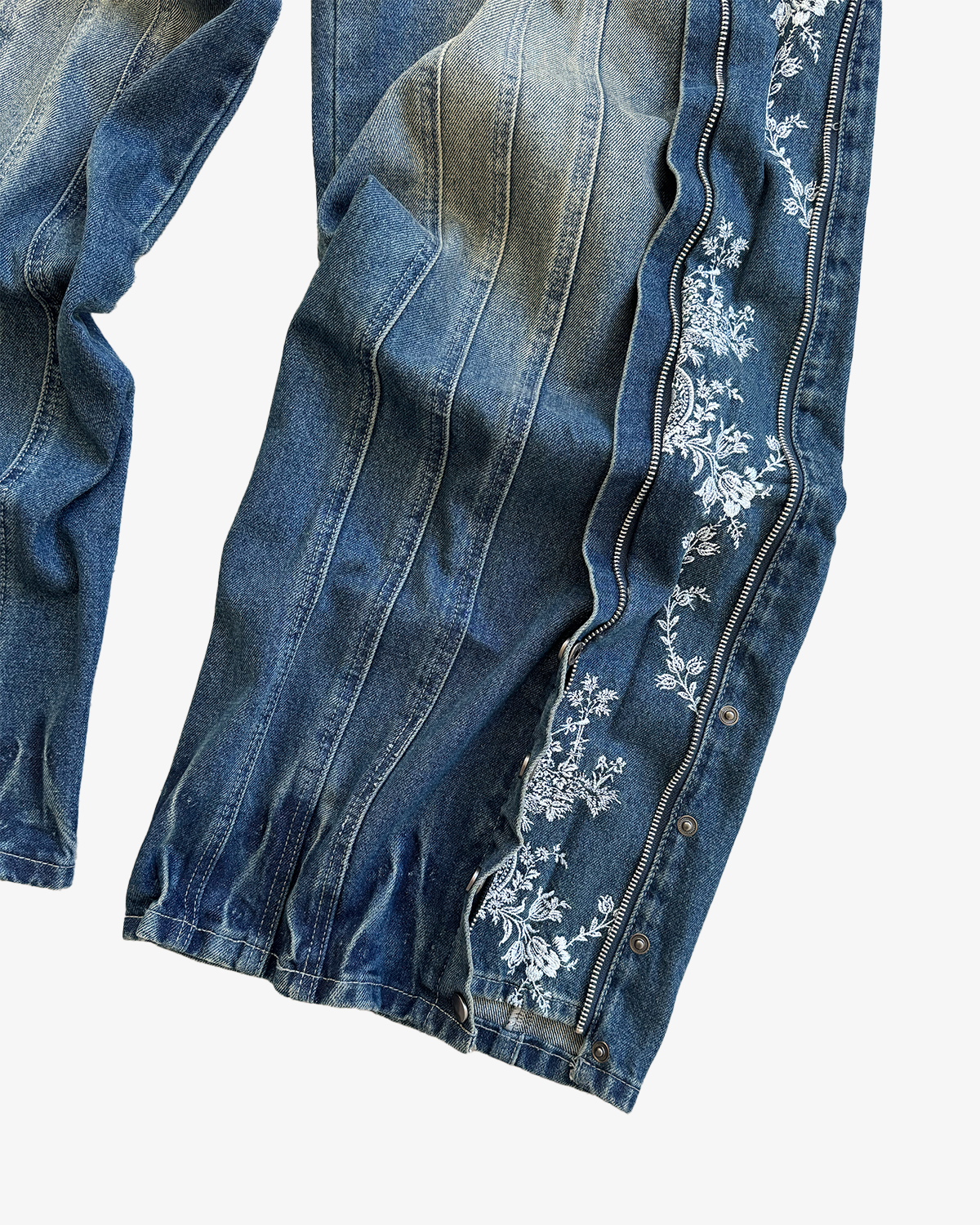 FLORAL ZIP JEANS